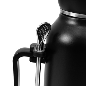 YerbaGo – Garrafa térmica com cuia e bombilla 1,3 L – preto