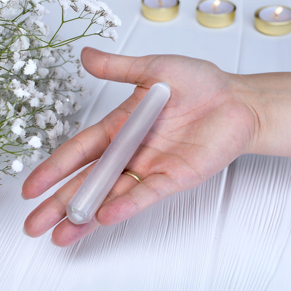 Conjunto de oferta para rituais e trabalho com os chakras: incenso + vela + jóias