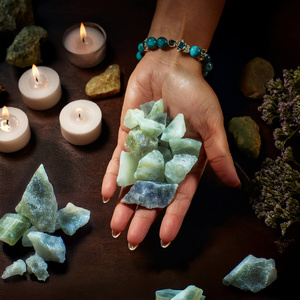 Serpentinito (pedra bruta) 50 g