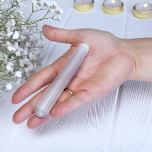 Conjunto de oferta para rituais e trabalho com os chakras: incenso + vela + jóias