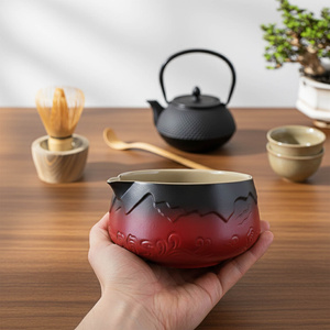 Matchawan – Taça de Matcha em cerâmica com bico – Mountain (vermelho)