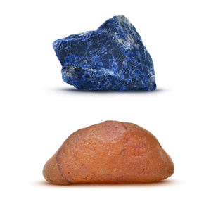 Conjunto de pedras naturais, cristais e incenso - esoterismo, yoga, meditação