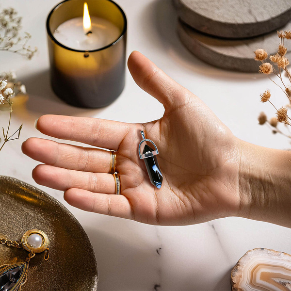 Pingente com ágata preta em saquinho + corrente